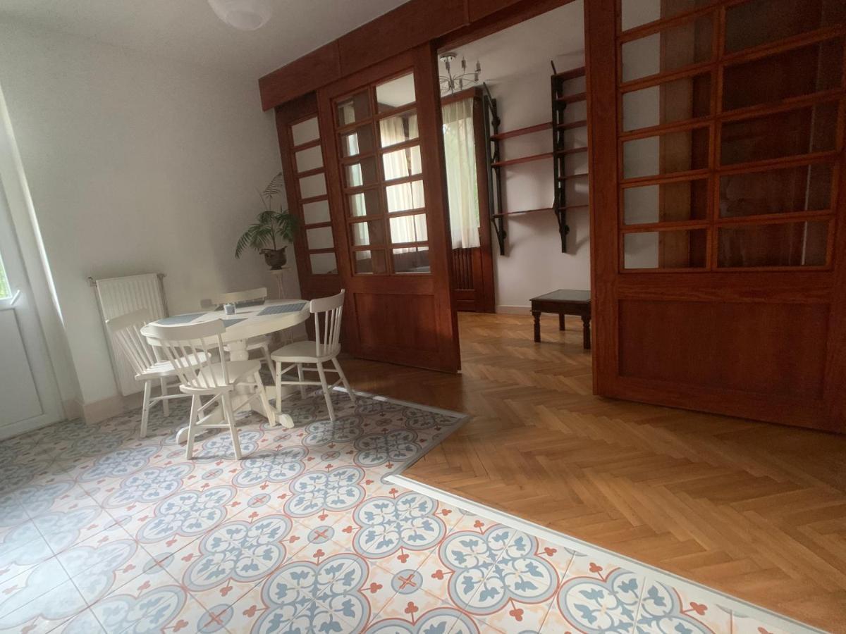 Cosy Apartman In Green Buda Budapest Exterior photo